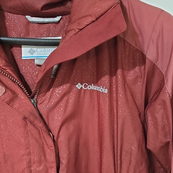 Columbia Women's Burgundy Ski Jacket - Picture 2 of 6